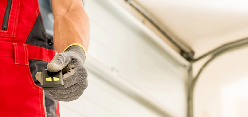 Residential Garage Door Security in Santa Fe Springs, California