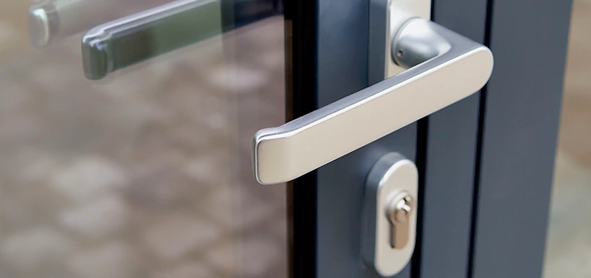 Broken Door Lock Cylinder Repair in Santa Fe Springs, California