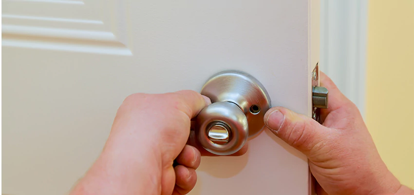 After-hours Locksmith For Lock And Key Installation in Santa Fe Springs, CA